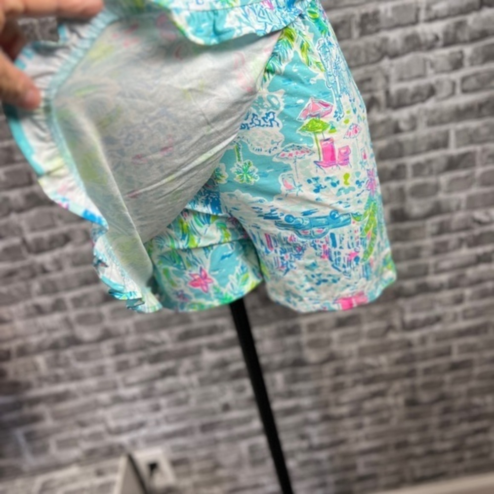 Lily Pulitzer - Picture 4 of 7